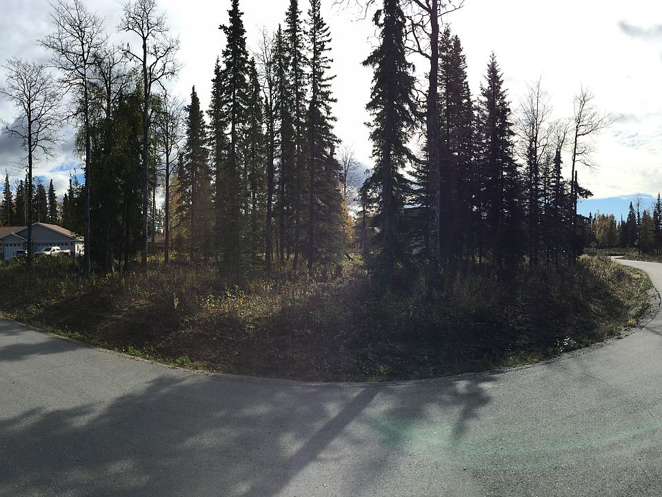 2nd image of Vacant Land Lot 6 106 Bighorn Circle