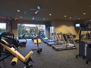 1 Ames Hill Dr, Tewksbury, MA 01876
