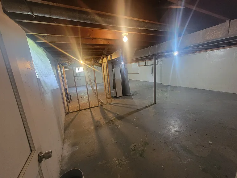 8619 Lane Ave — Photo 13