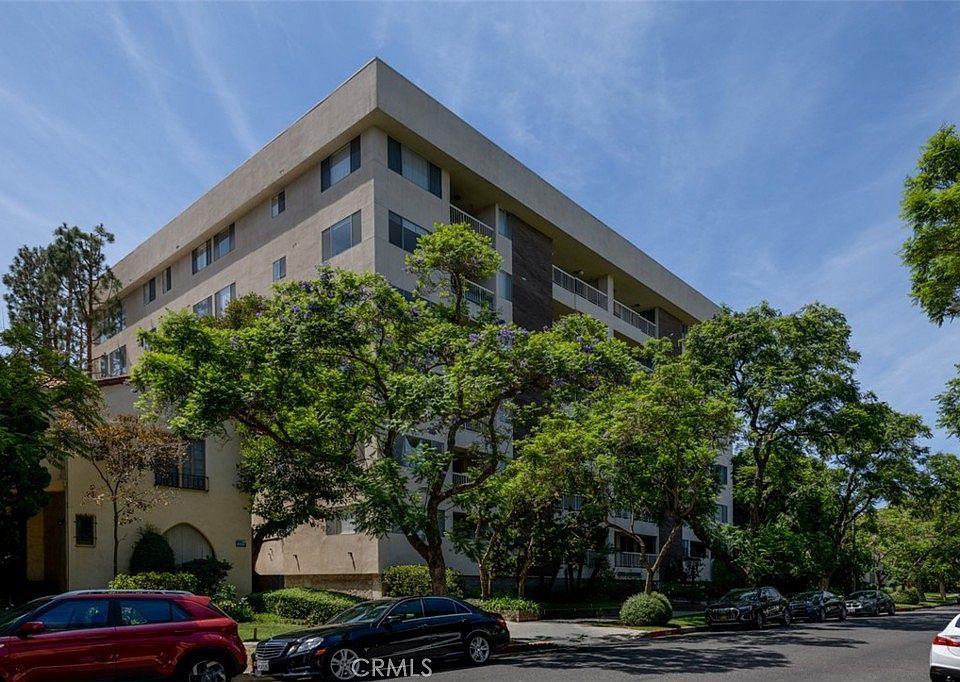 1st image of 441 N Oakhurst Dr APT 604