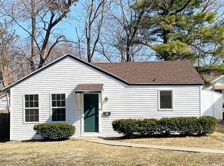 2601 40th St, Des Moines, IA 50310