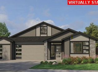16132 Serres Farms Way, Oregon City, OR 97045
