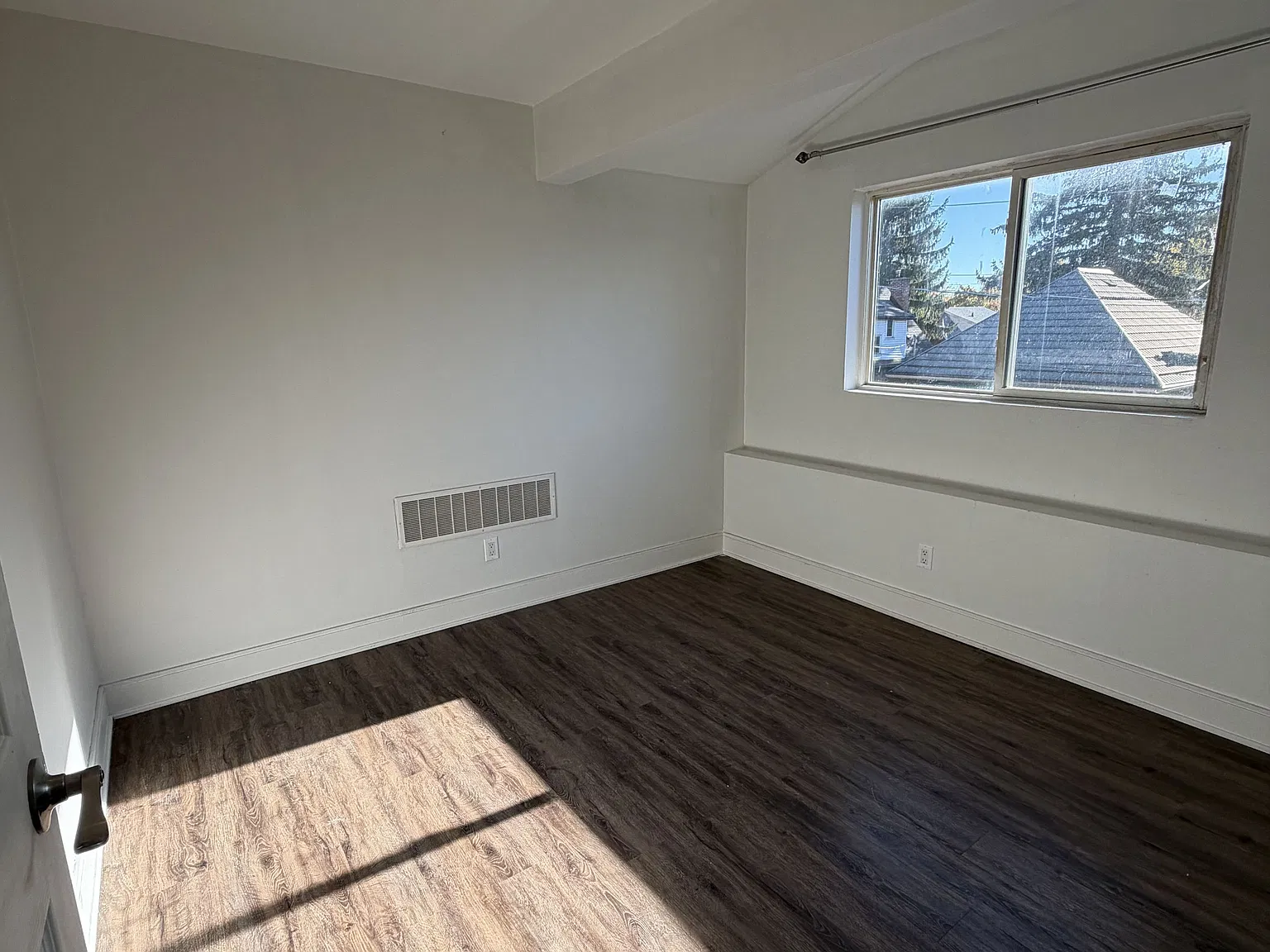 1 bed, $1,850 — Photo 4