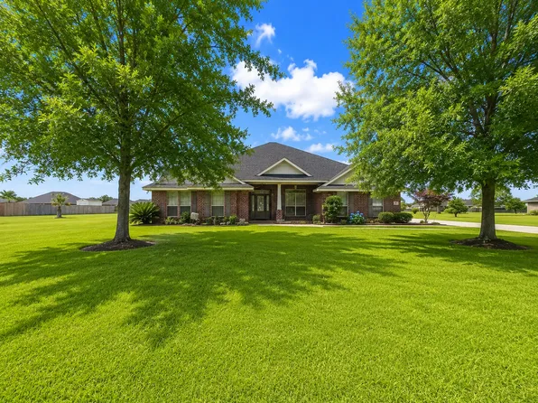 2635 S Hickory St, Foley, AL 36535