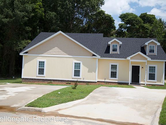 3rd image of 521B Amerson Ct