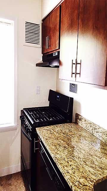 1st image of 700 E Henry Clay St APT 14