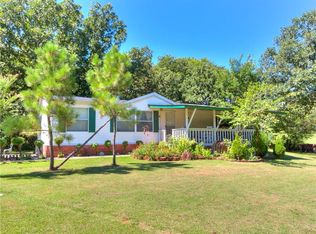 8051 Blackbird Ln, Edmond, OK 73034