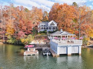 29 Stone Ridge Ln, Clarkesville, GA 30523