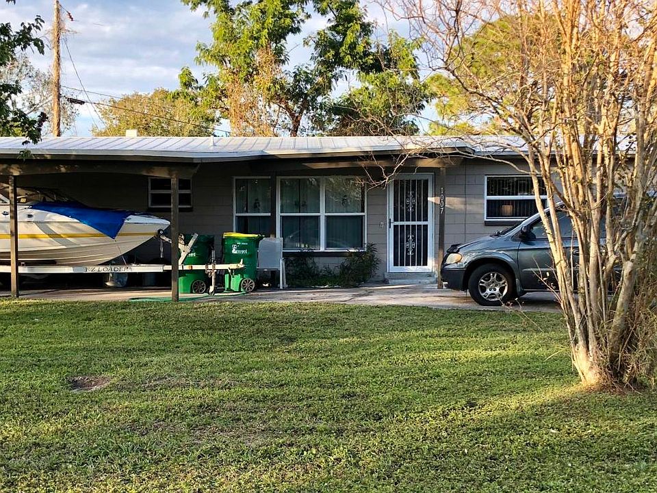 2nd image of 1007 Slayton Ave
