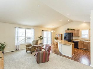 4631 E Merced St, Des Moines, IA 50317