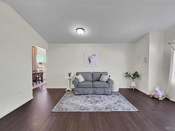 4th image of 171 Pioneer Way