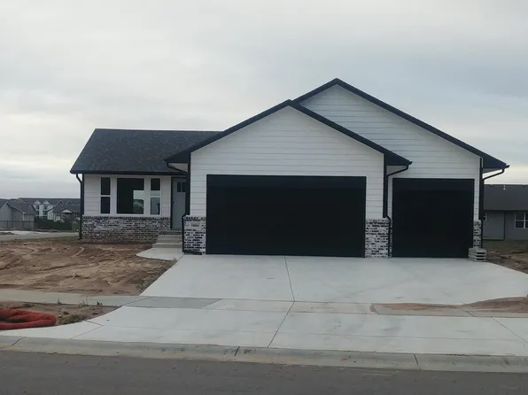 10861 W Cedar Ln, Maize, KS 67101