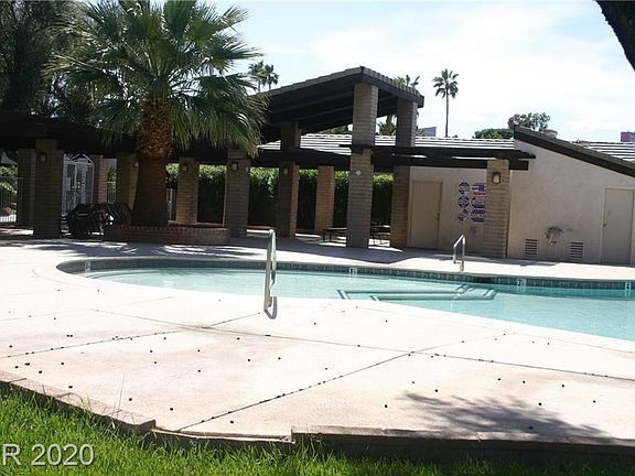4th image of 2955 Bel Air Dr