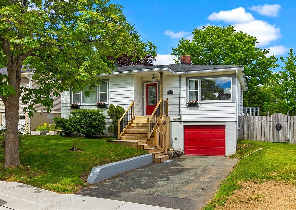 1st image of 42 Cornwall Heights