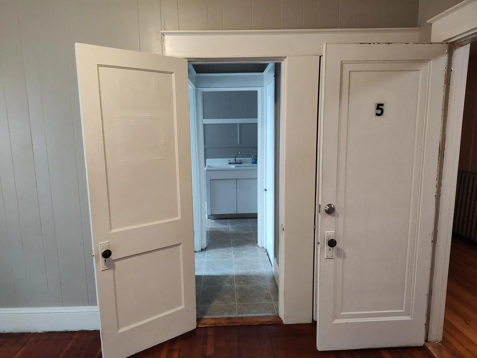 491 Maple St — Photo 1