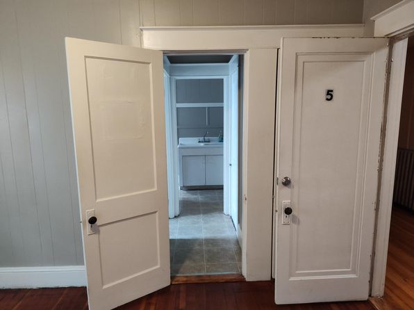 491 Maple St APT 6