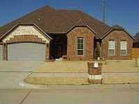 1st image of 805 Justin Dr