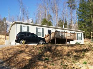 32 Mo Greene Rd, Pineville, KY 40977