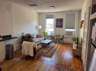 1450 W 18th St REAR 3, Chicago, IL 60608