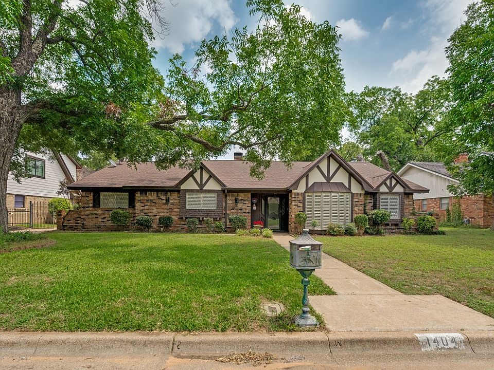 1st image of 1404 Paisley Dr