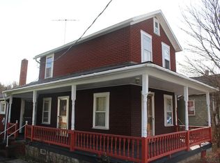 906 17th St, Windber, PA 15963
