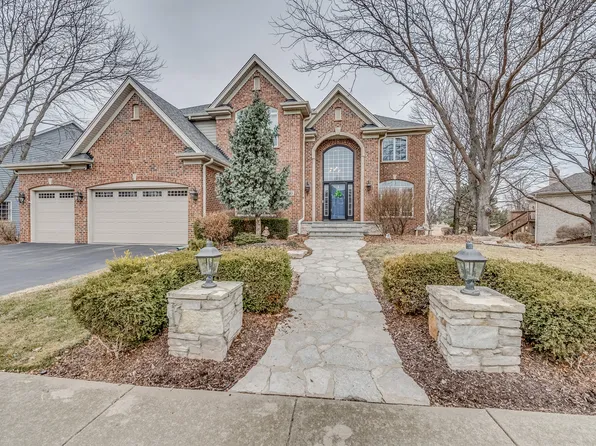(undisclosed Address), Geneva, IL 60134