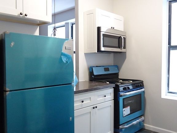 2nd image of 608 Flatbush Ave APT 2B