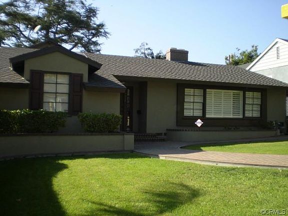 2nd image of 5517 Hoover Ave