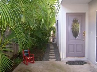 201 Opihikao Way, Honolulu, HI 96825