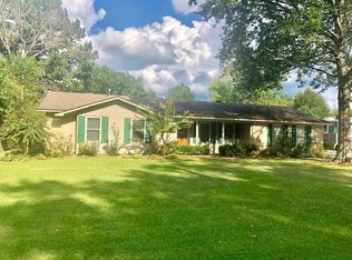 512 Parkview St, Amory, MS 38821