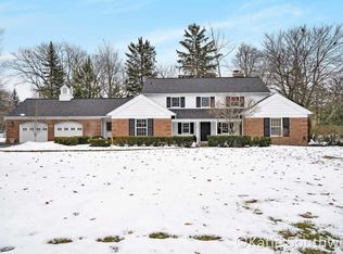 2740 Bonnell Ave SE, East Grand Rapids, MI 49506