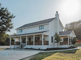 275 Stallion Springs, Fischer, TX 78623