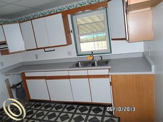 5th image of 13153 Fordline St