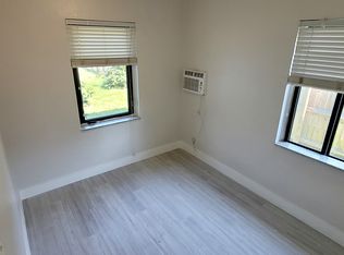 927 NE 122nd St, Miami, FL 33161