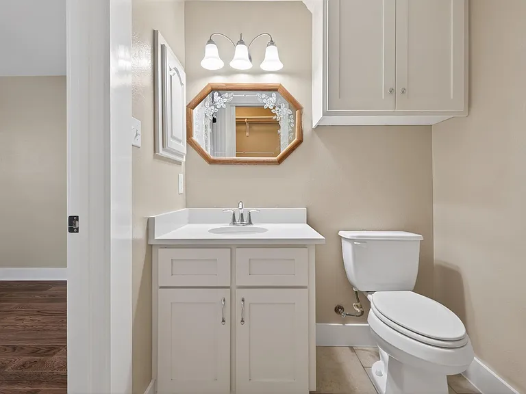 735 Cherico St — Photo 15