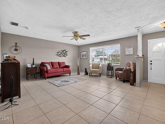5th image of 768 Knollview Blvd