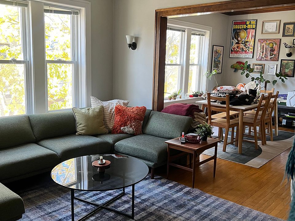 1st image of 2605 N St Louis Ave APT 2