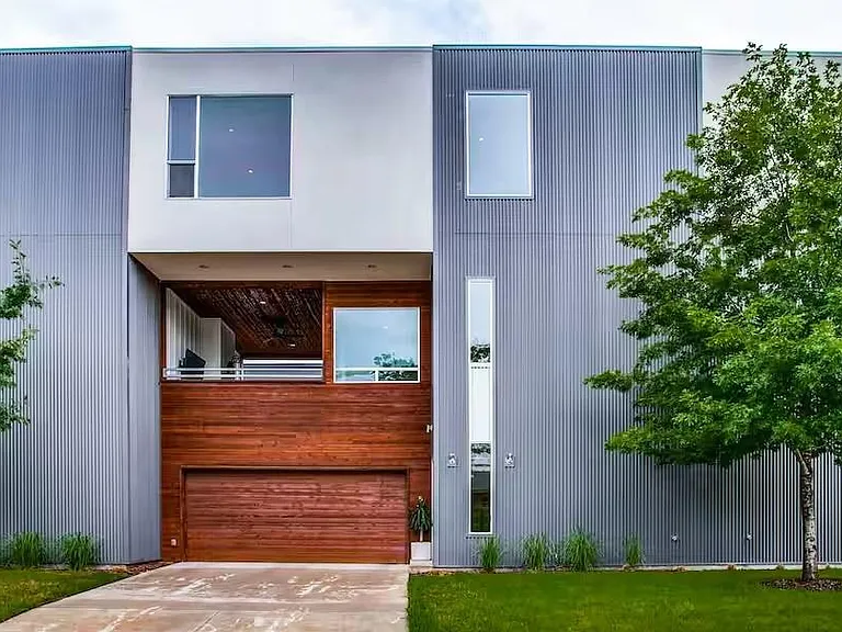 4401 Roseland Ave #B — Photo 1