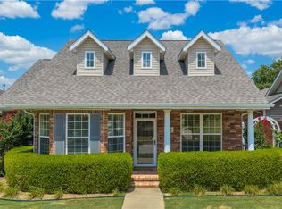 6872 Young Farm Ave, Springdale, AR 72762