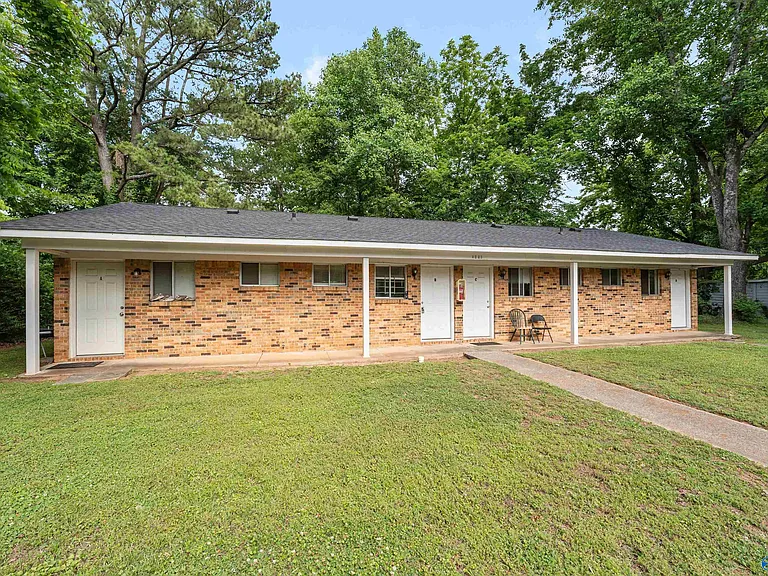 4003 Patton Rd SW #B — Photo 2