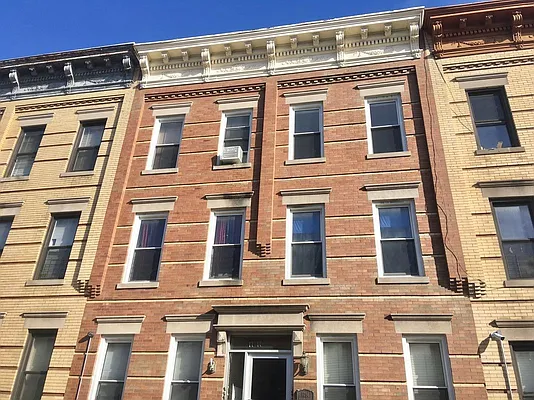 Rented by Tungsten Properties | media 10