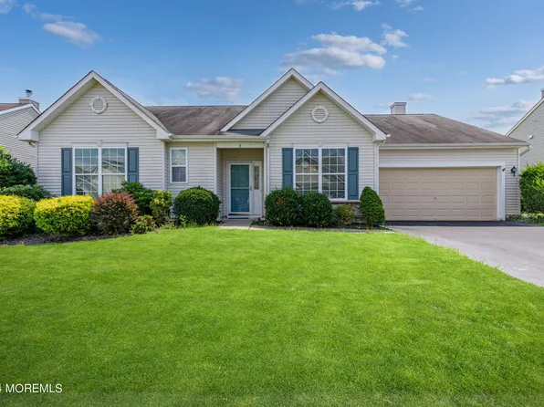 8 Bridle Way, Manchester, NJ 08759