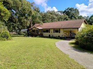 7608 Chenkin Rd, Zephyrhills, FL 33540