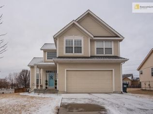 804 S Maple St, Gardner, KS 66030