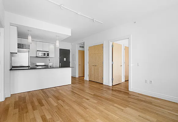 Rented by Mirador Real Estate | media 39