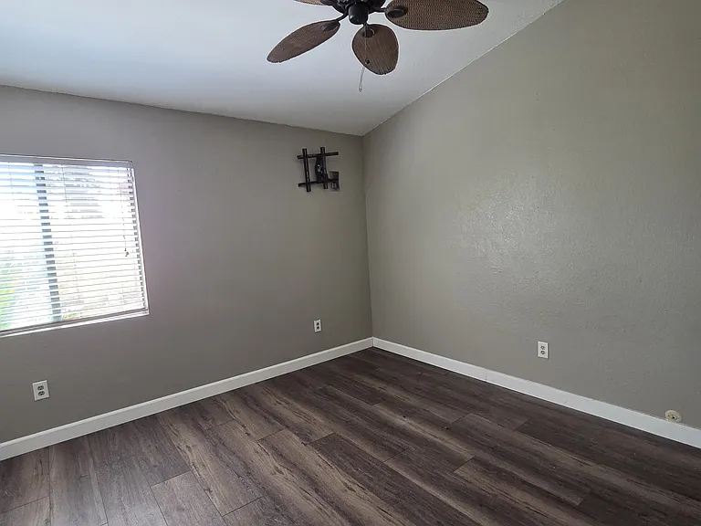 11992 Mountainview Hts — Photo 7