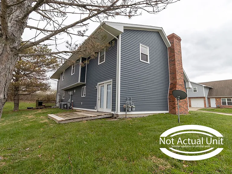 1904 Mirtle Grove Ct — Photo 28