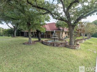 922 Beverly Ct, Lewisville, TX 75067