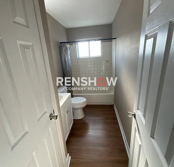 1401 Meeks St #D8 — Photo 4