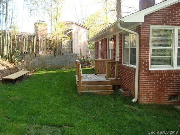 4th image of 1400 Fern Forest Dr